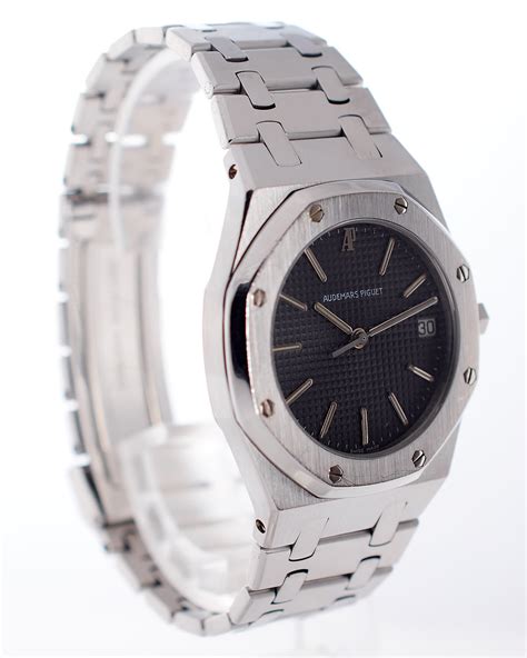 Audemars Piguet Royal Oak 56023ST .